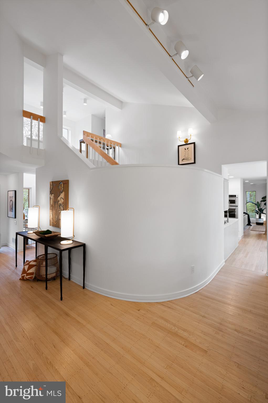 309 Valley Place Radnor, PA 19087 - Photo 3 of 29 a view of livingroom with furniture