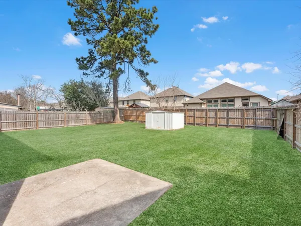 $1,850 | 19918 Bambiwoods Drive, Humble, TX 77346