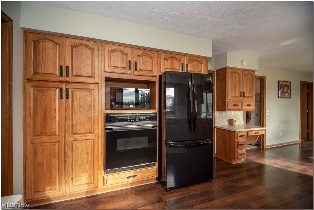 2220 Wilbur Road Medina, OH 44256 - Photo 7 of 31 Kitchen
