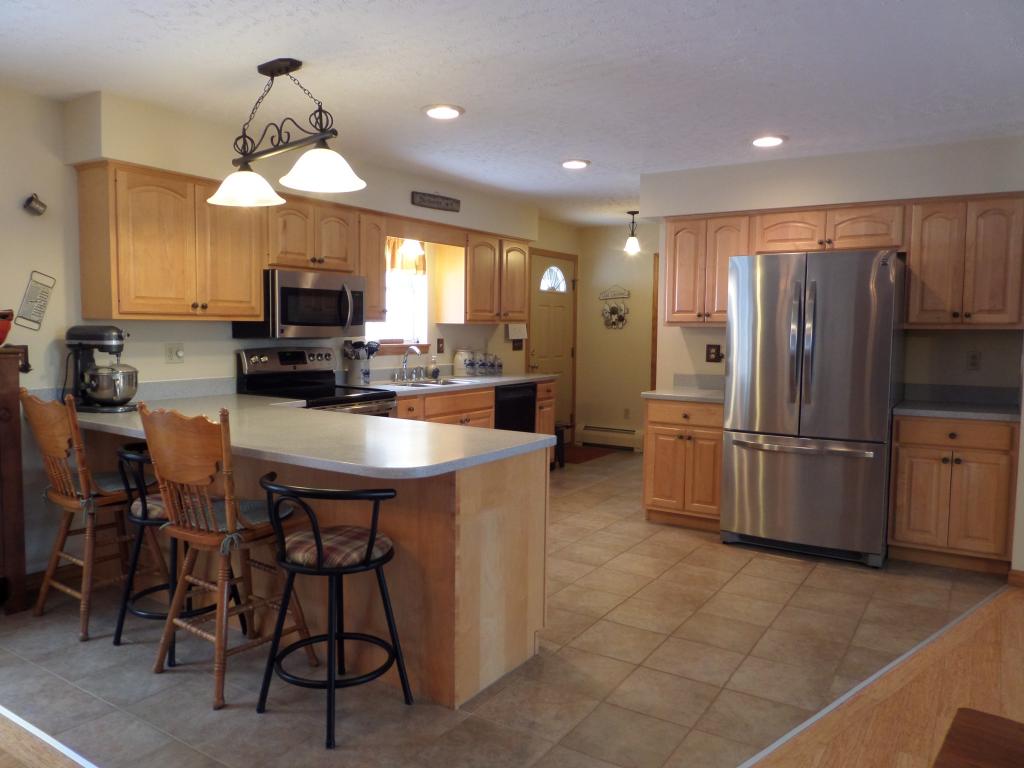6 Robie Road Topsham, VT 05086 - Photo 2 of 16
