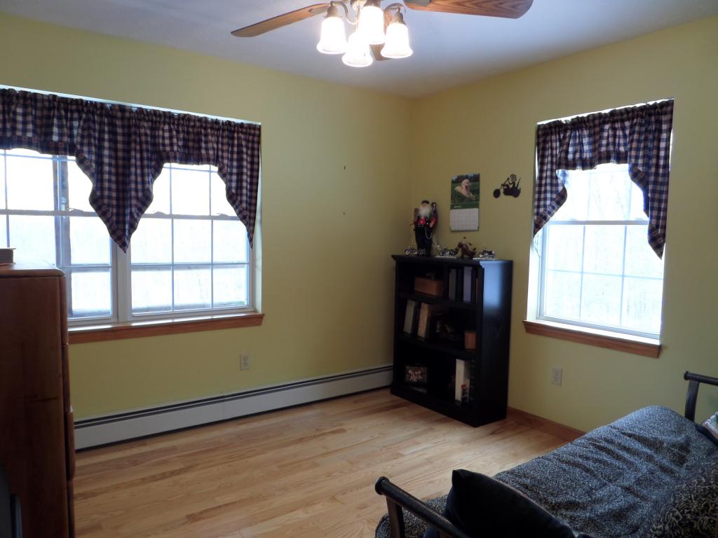 6 Robie Road Topsham, VT 05086 - Photo 8 of 16