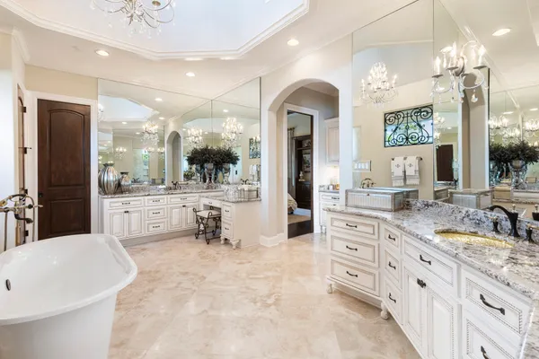 $2,499,000 | 13 Pleasant Shadows Drive, Spring, TX 77389