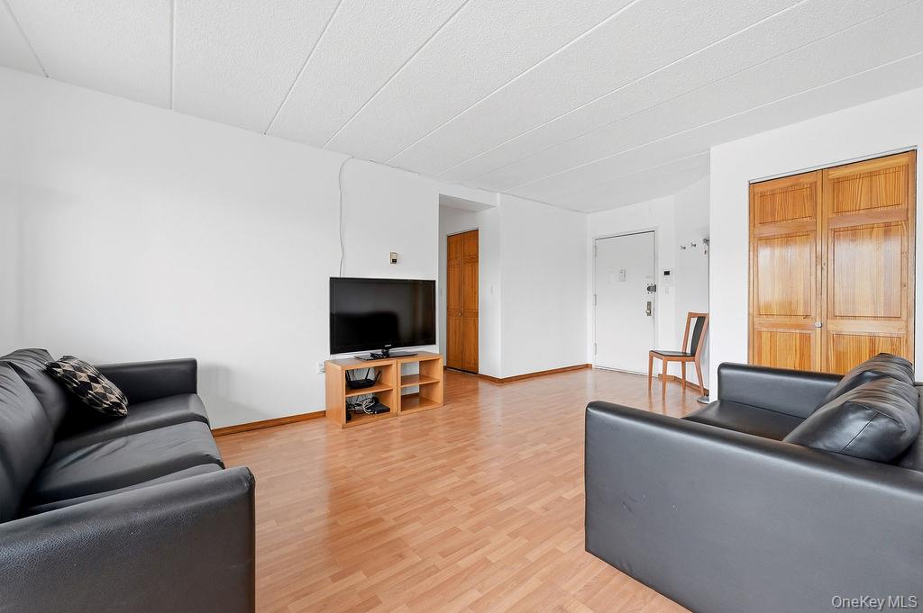 133-36 41st Road, Unit 7F Queens, NY 11355 - Photo 3 of 16