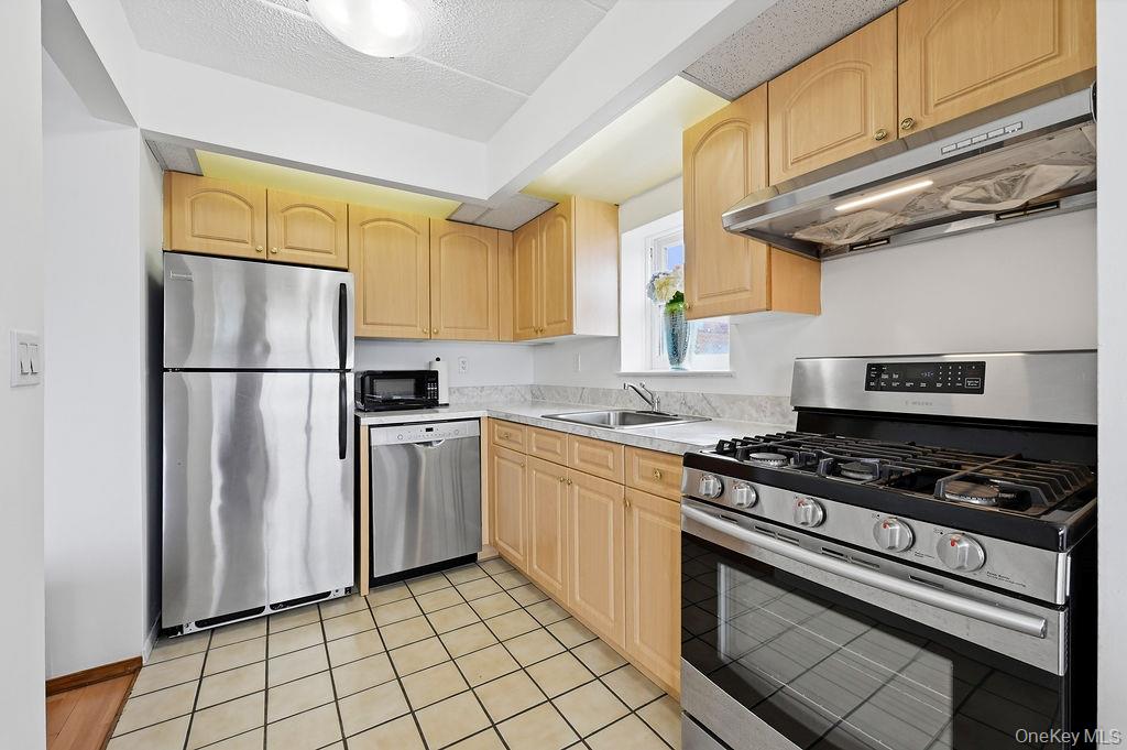 133-36 41st Road, Unit 7F Queens, NY 11355 - Photo 6 of 16