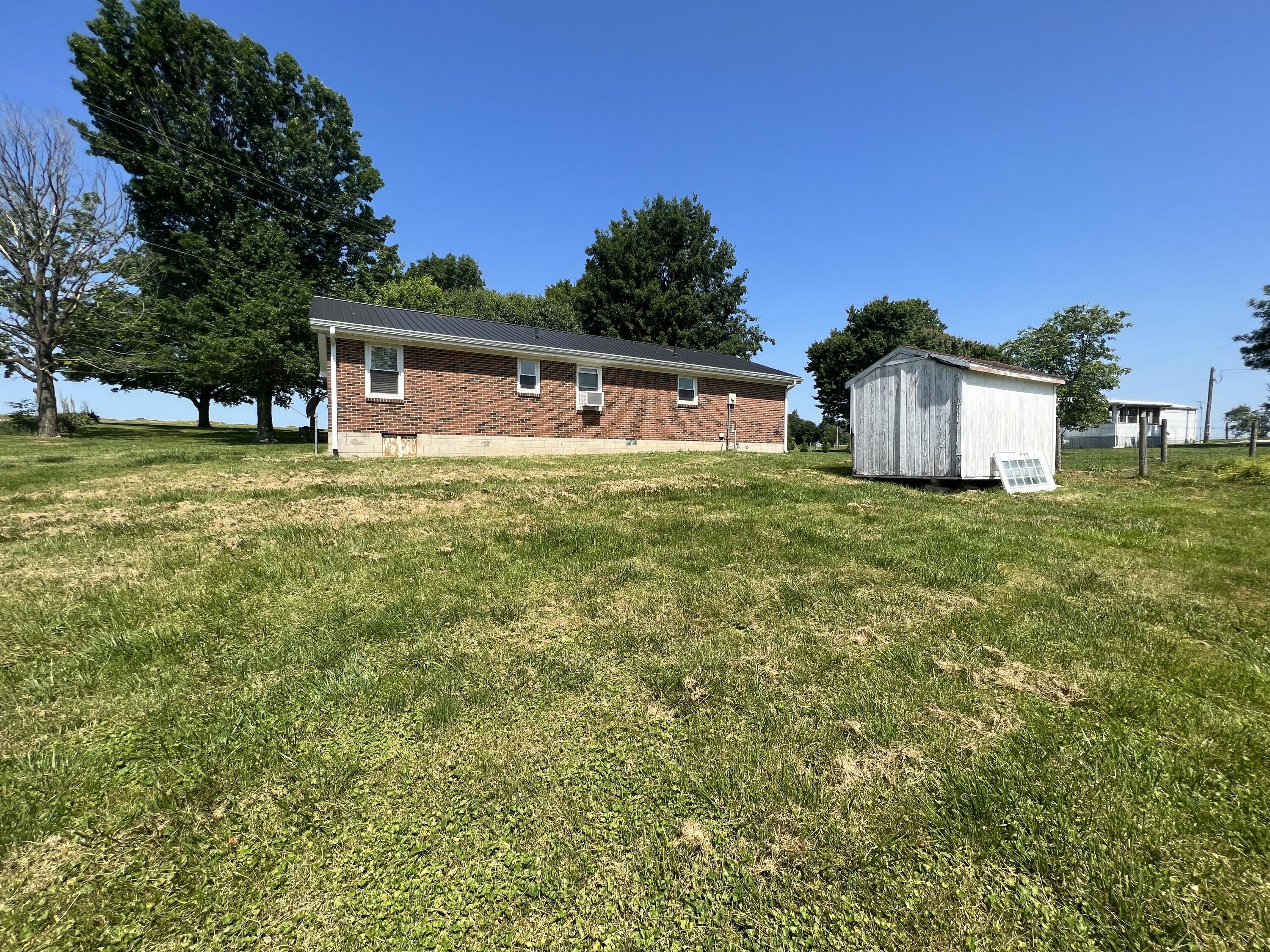 4491 Moorefield Road Carlisle, KY 40311 - Photo 10 of 37 IMG_2012