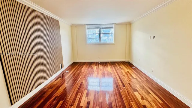 $3,499 | 19390 Collins Avenue, Unit 307, Sunny Isles Beach, FL 33160