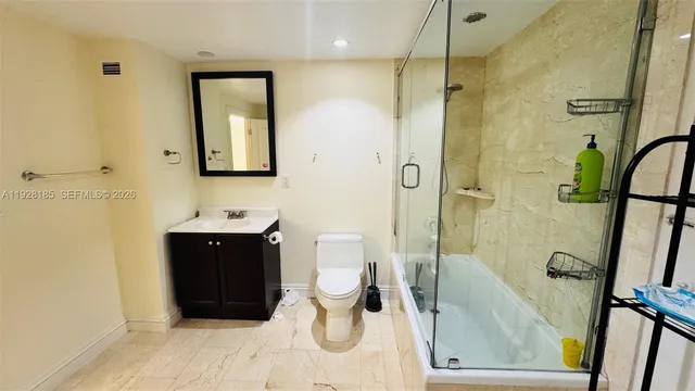 $3,499 | 19390 Collins Avenue, Unit 307, Sunny Isles Beach, FL 33160