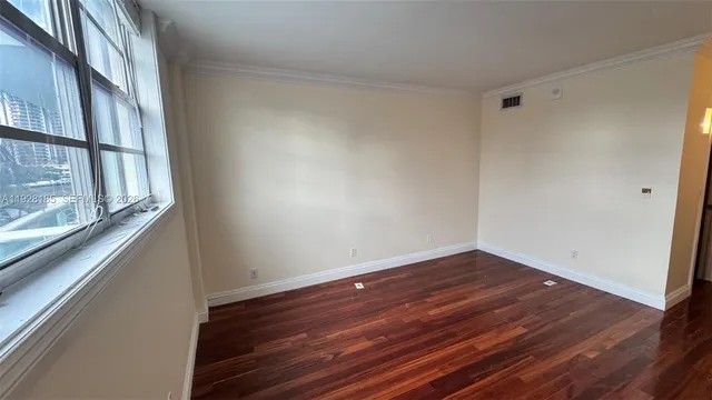 $3,499 | 19390 Collins Avenue, Unit 307, Sunny Isles Beach, FL 33160