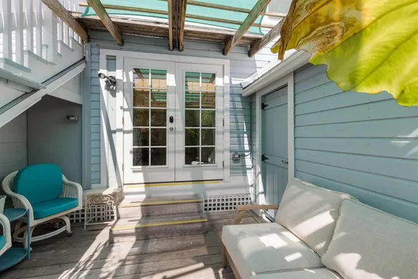 $890,000 | 370 East Railroad Avenue, Unit 1, Boca Grande, FL 33921