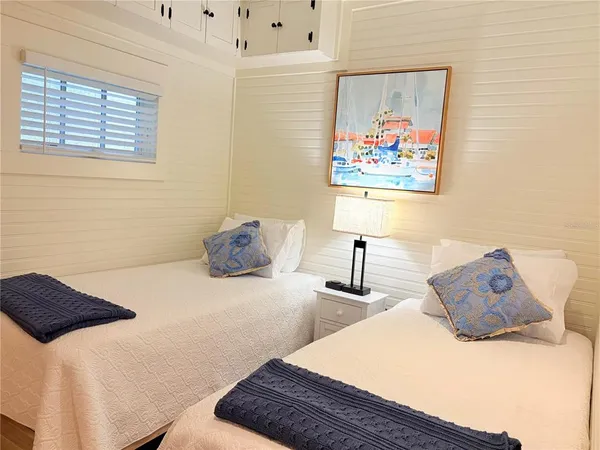 $890,000 | 370 East Railroad Avenue, Unit 1, Boca Grande, FL 33921