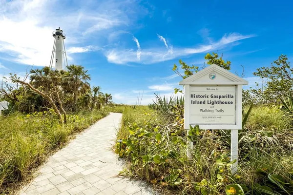 $890,000 | 370 East Railroad Avenue, Unit 1, Boca Grande, FL 33921