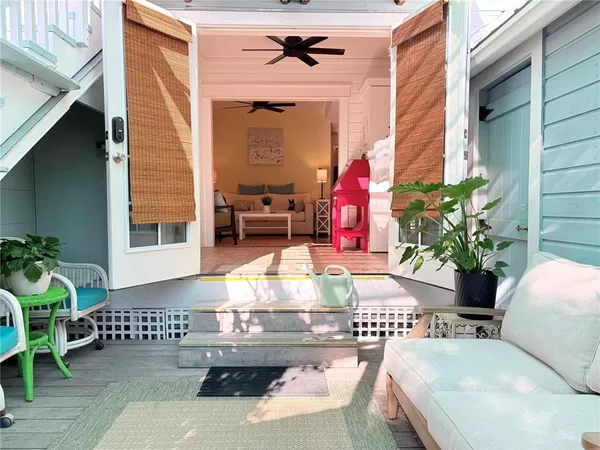 $890,000 | 370 East Railroad Avenue, Unit 1, Boca Grande, FL 33921