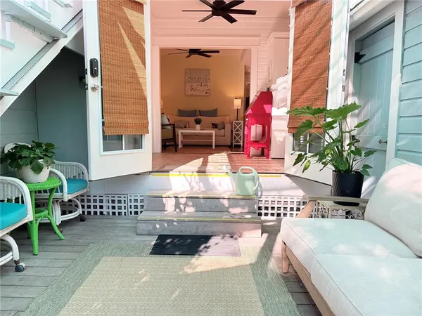 $890,000 | 370 East Railroad Avenue, Unit 1, Boca Grande, FL 33921