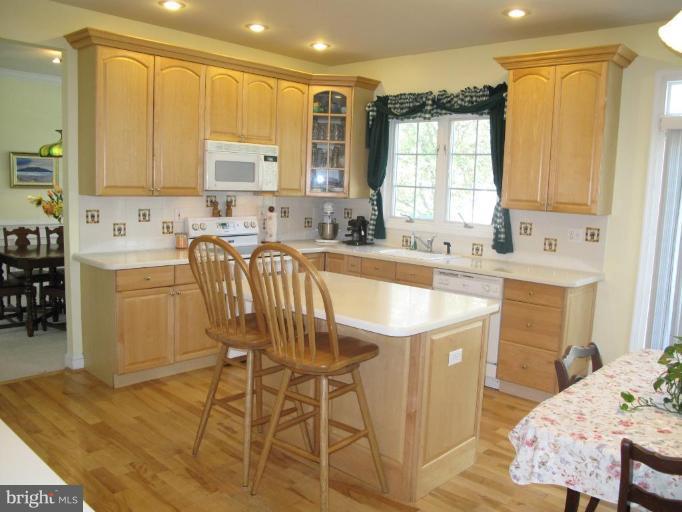 5002 New Forge Road Perry Hall, MD 21128 - Photo 8 of 23 Kitchen