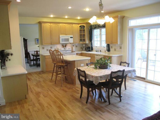 5002 New Forge Road Perry Hall, MD 21128 - Photo 10 of 23 Kitchen #3