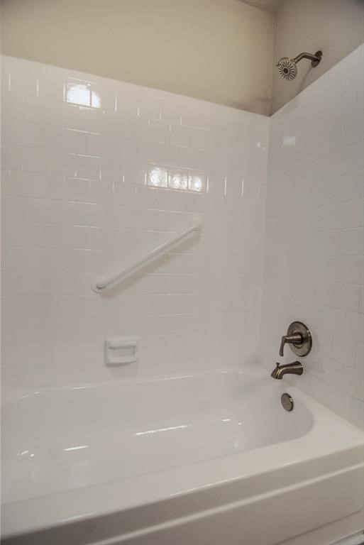 4615 Roserock Lane Spring, TX 77388 - Photo 15 of 21 a bathroom with a bathtub