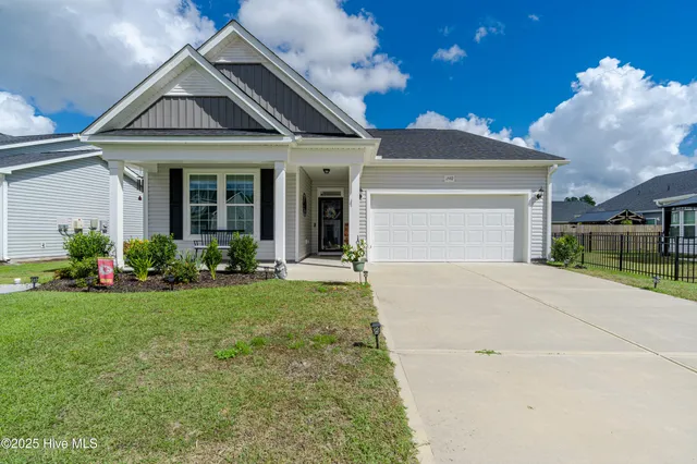 $363,700 | 1592 East New Carraway Place Southeast, Bolivia, NC 28422