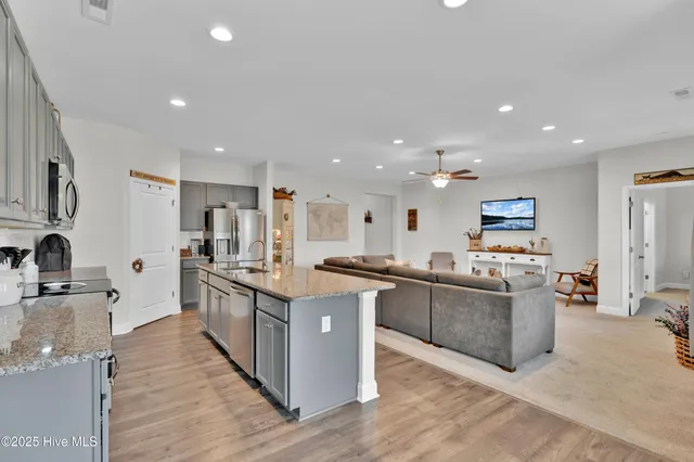 $363,700 | 1592 East New Carraway Place Southeast, Bolivia, NC 28422