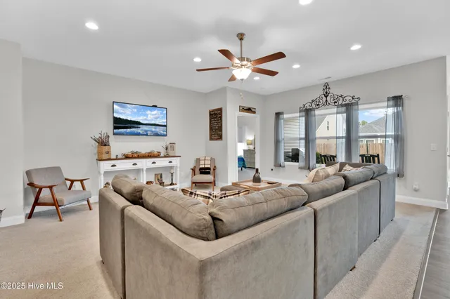 $363,700 | 1592 East New Carraway Place Southeast, Bolivia, NC 28422