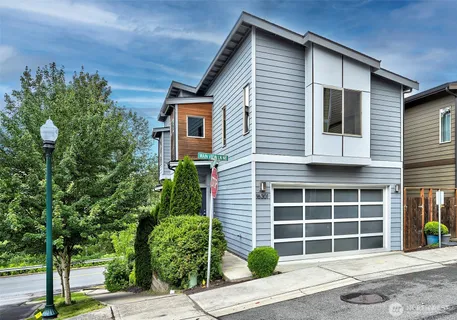$900,000 | 16301 Main View Lane Northeast, Duvall, WA 98019