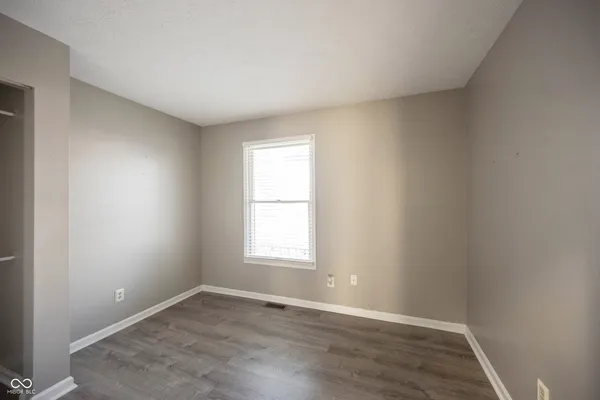 $289,900 | 8066 Cardinal Cove East, Indianapolis, IN 46256