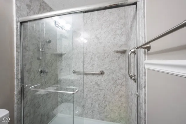 $289,900 | 8066 Cardinal Cove East, Indianapolis, IN 46256