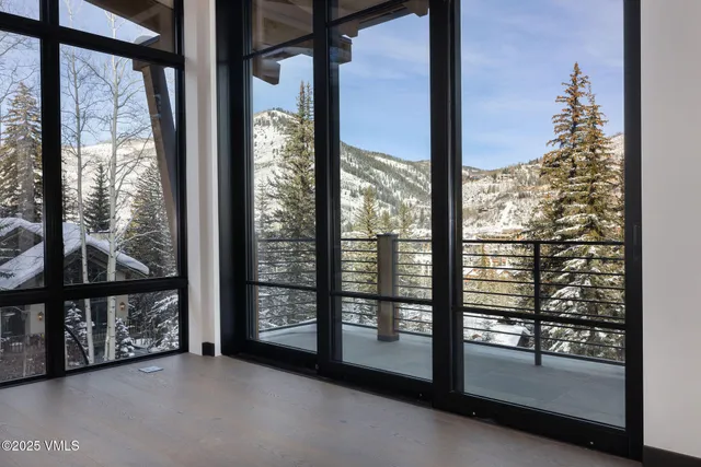 $28,200,000 | 366 West Forest Road, Vail, CO 81657
