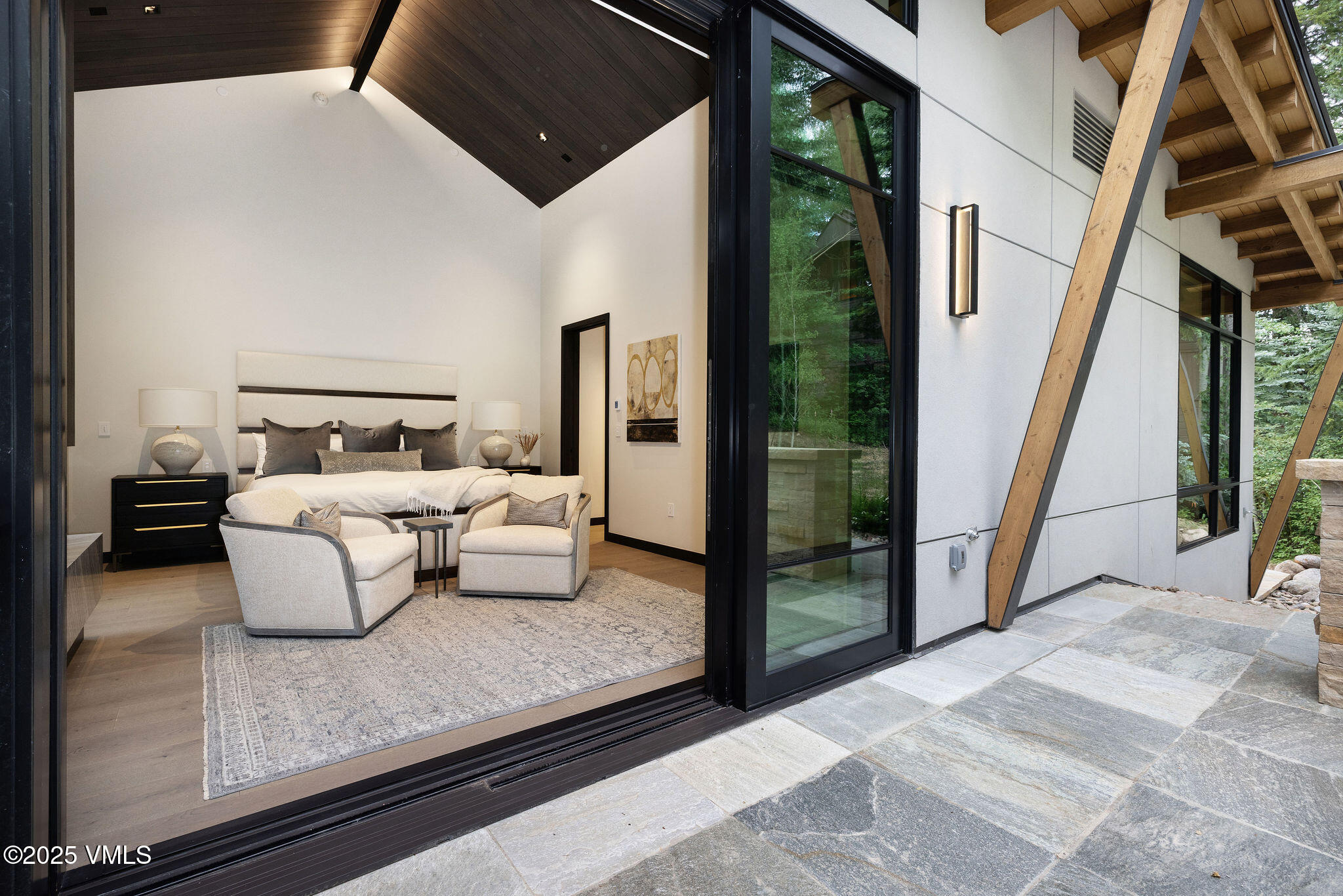 366 West Forest Road Vail, CO 81657 - Photo 7 of 82 2507_366_forest_rd_interior_primary_b