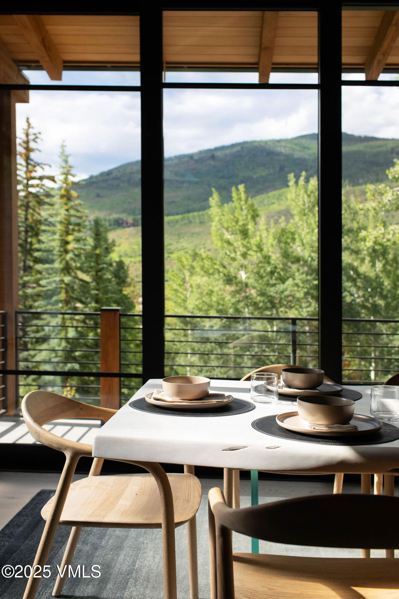 366 West Forest Road Vail, CO 81657 - Photo 76 of 82 2507_366_forest_rd_interior_dining_vigne