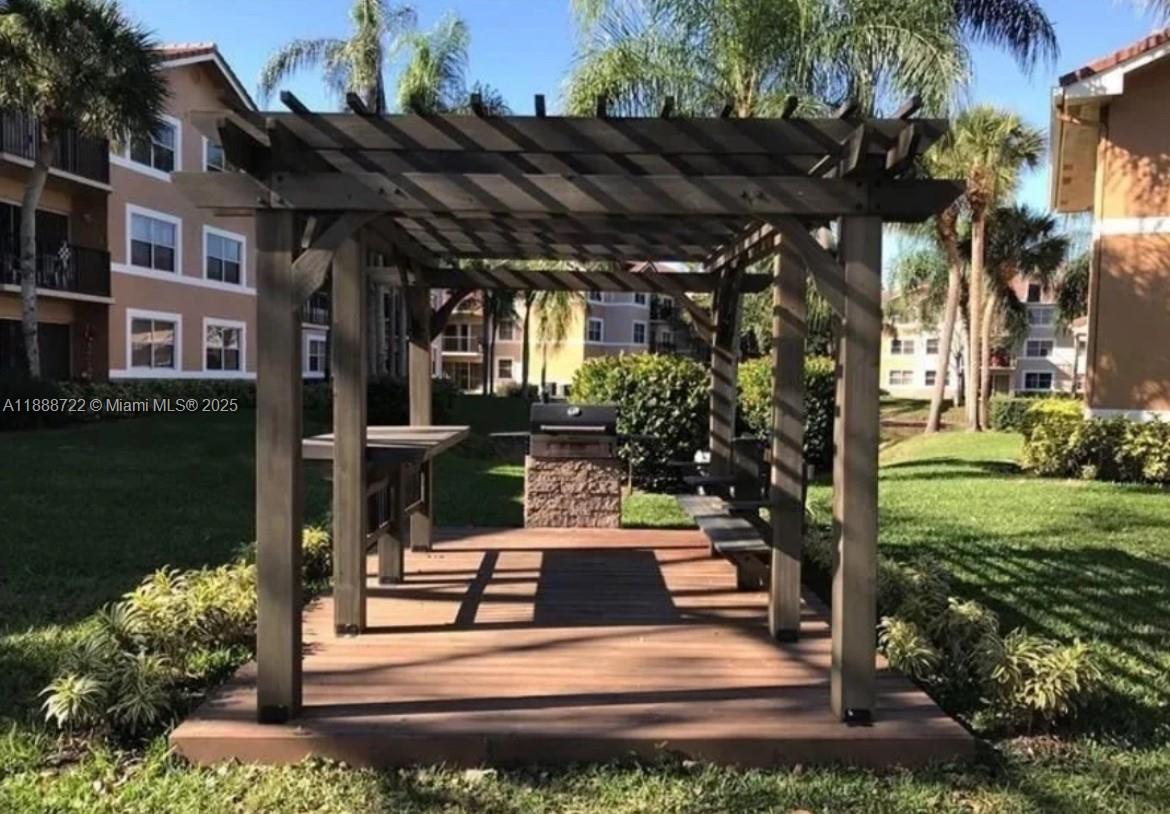 8821 Wiles Road, Unit 305 Coral Springs, FL 33067 - Photo 28 of 30