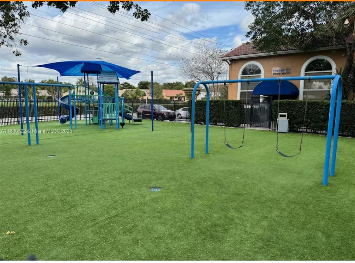 8821 Wiles Road, Unit 305 Coral Springs, FL 33067 - Photo 29 of 30 Playground