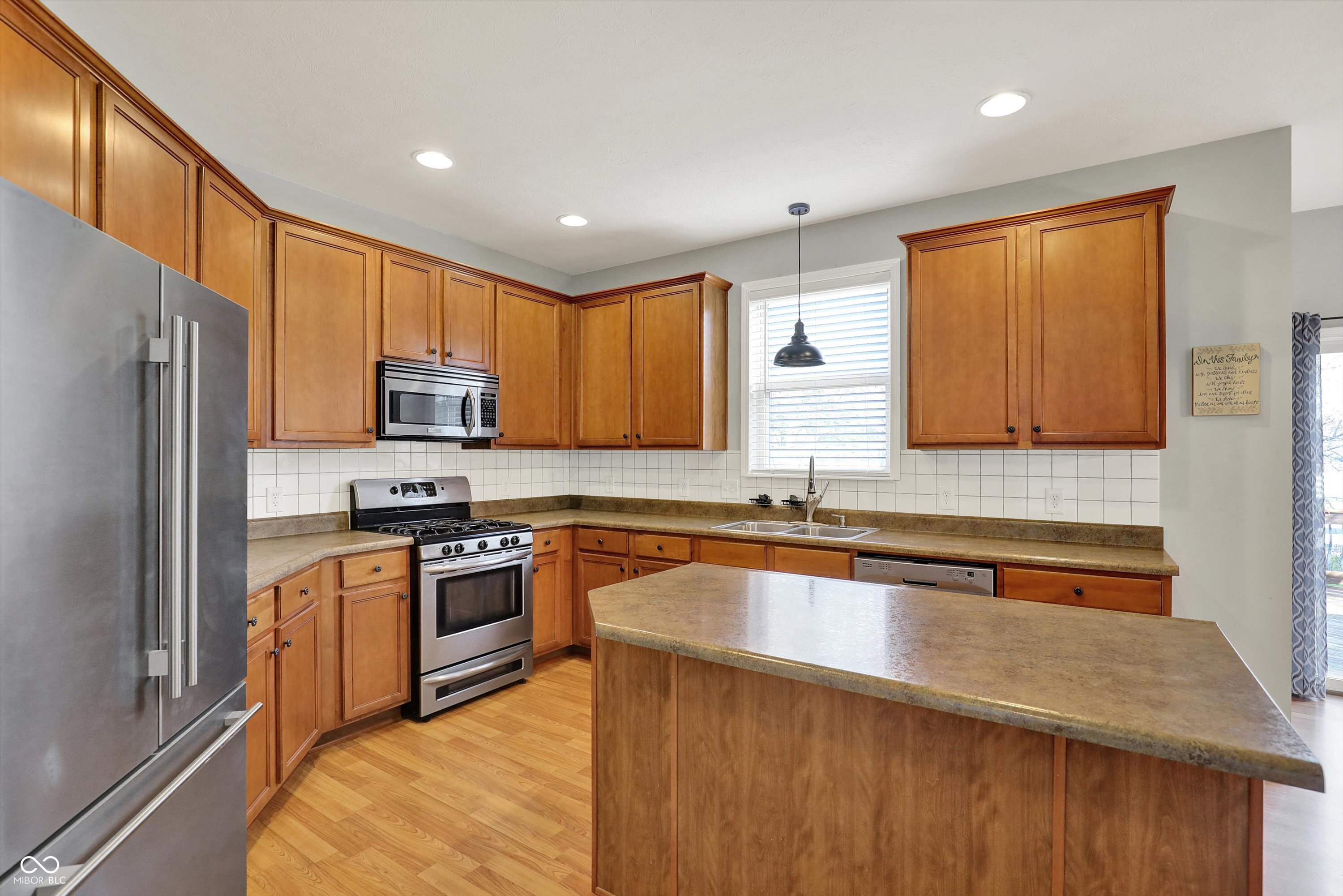 5704 Yorktown Road Plainfield, IN 46168 - Photo 13 of 31