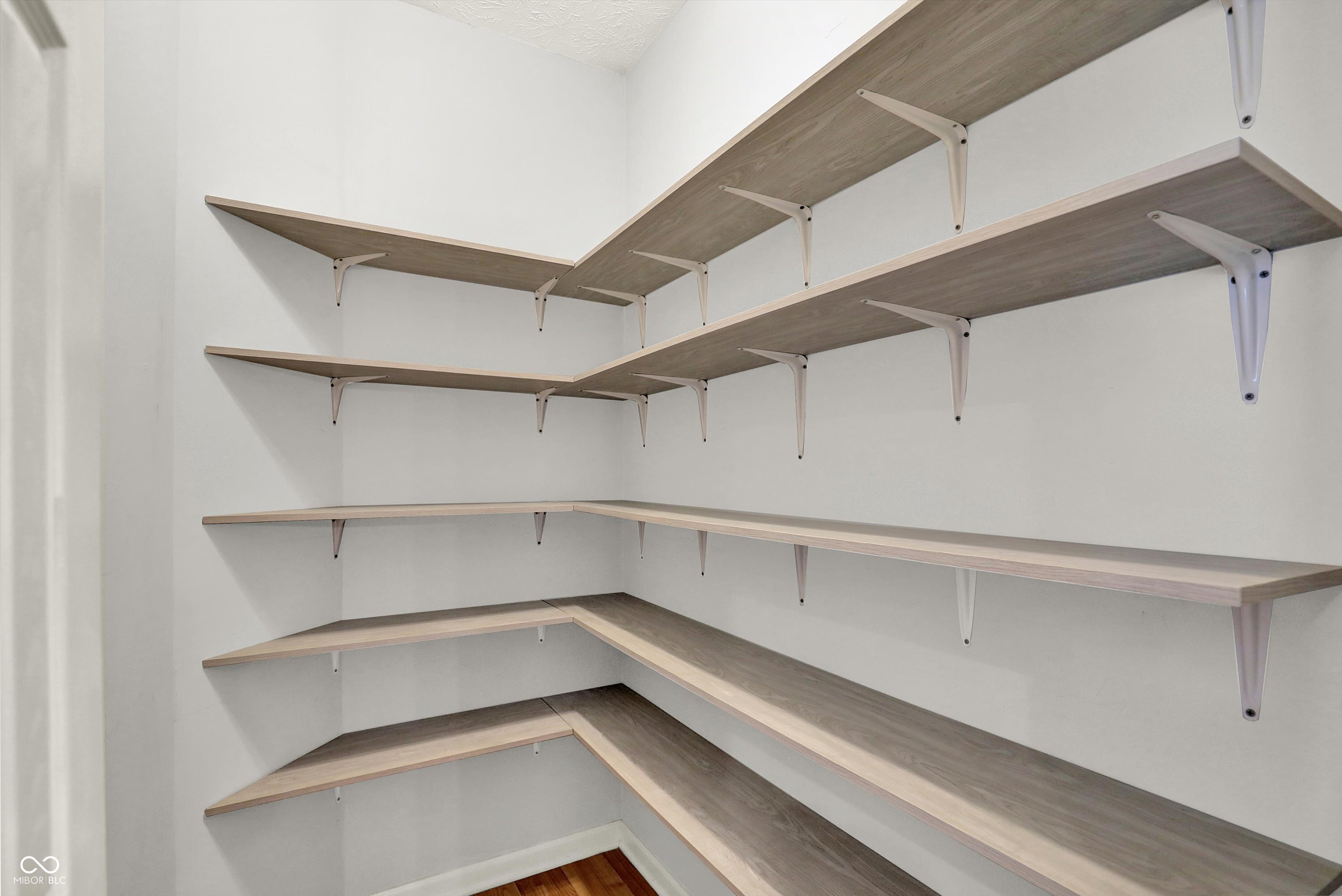 5704 Yorktown Road Plainfield, IN 46168 - Photo 14 of 31