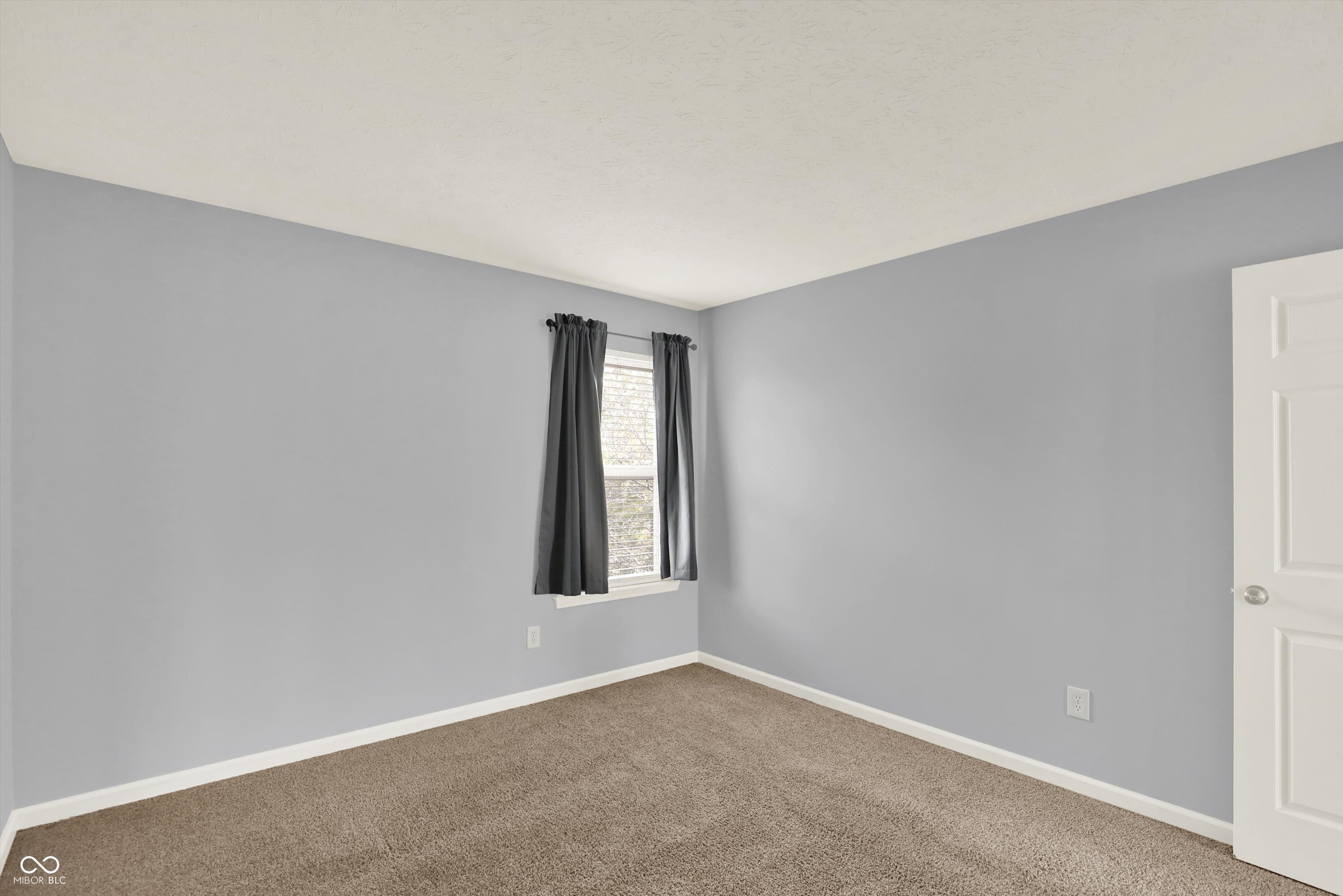 5704 Yorktown Road Plainfield, IN 46168 - Photo 17 of 31