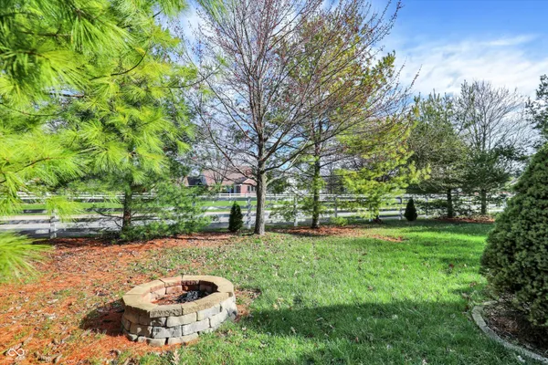 $445,000 | 5704 Yorktown Road, Plainfield, IN 46168