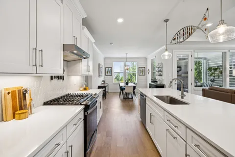 $665,000 | 6421 Desmond Avenue, Murfreesboro, TN 37128