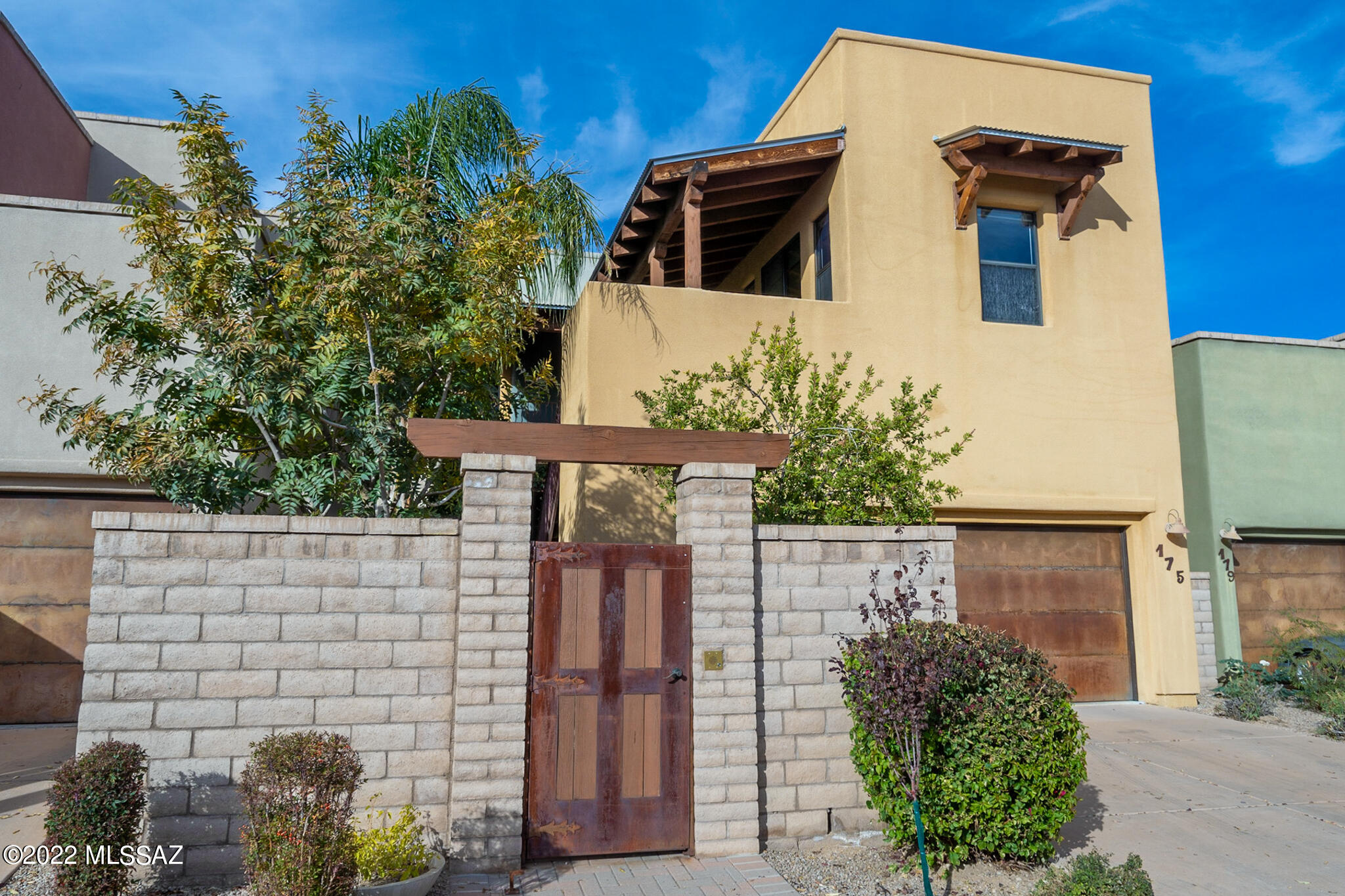 175 East Castlefield Circle Tucson, AZ 85704 - Photo 1 of 48