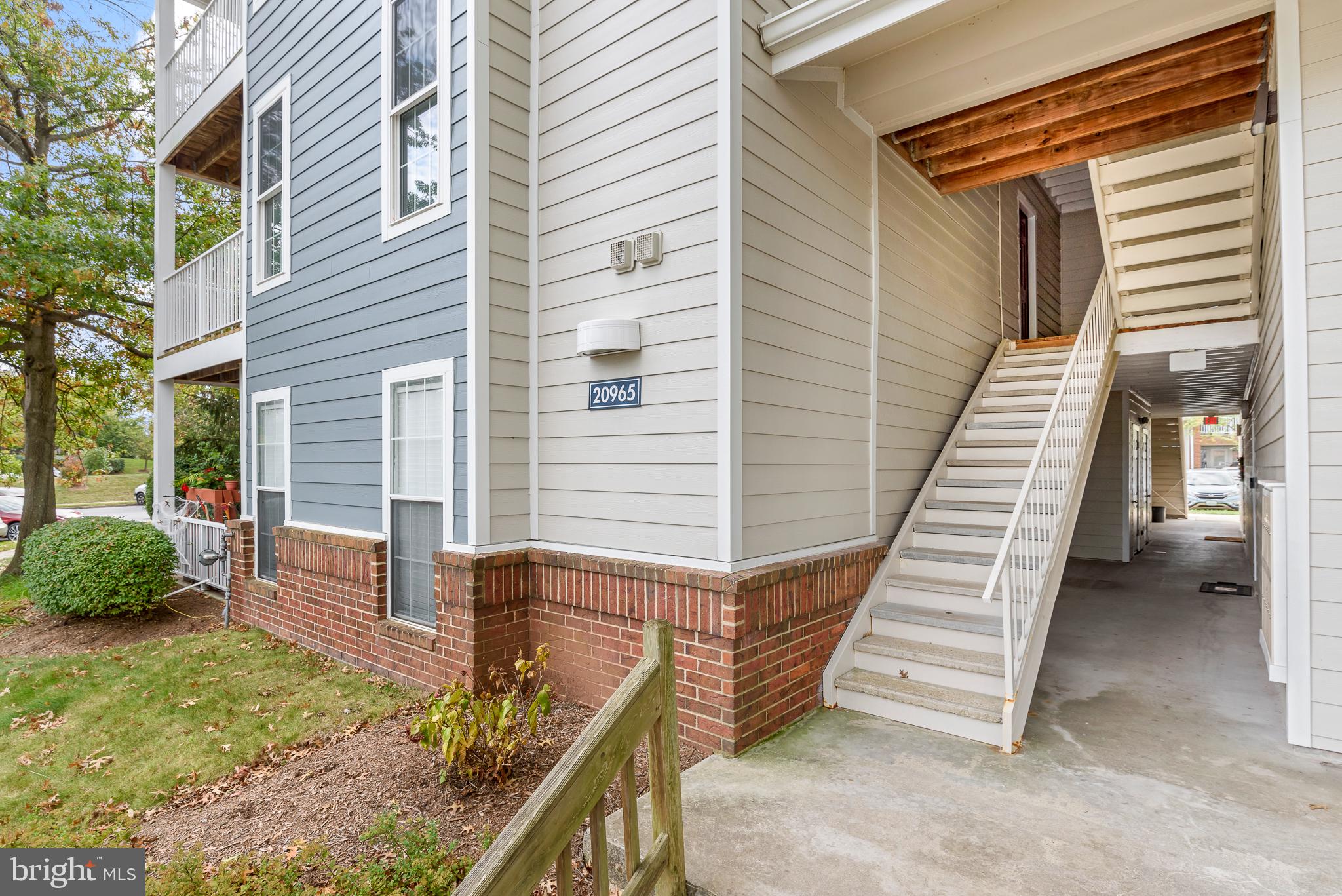 20965 Timber Ridge Terrace, Unit 201 Ashburn, VA 20147 - Photo 4 of 26
