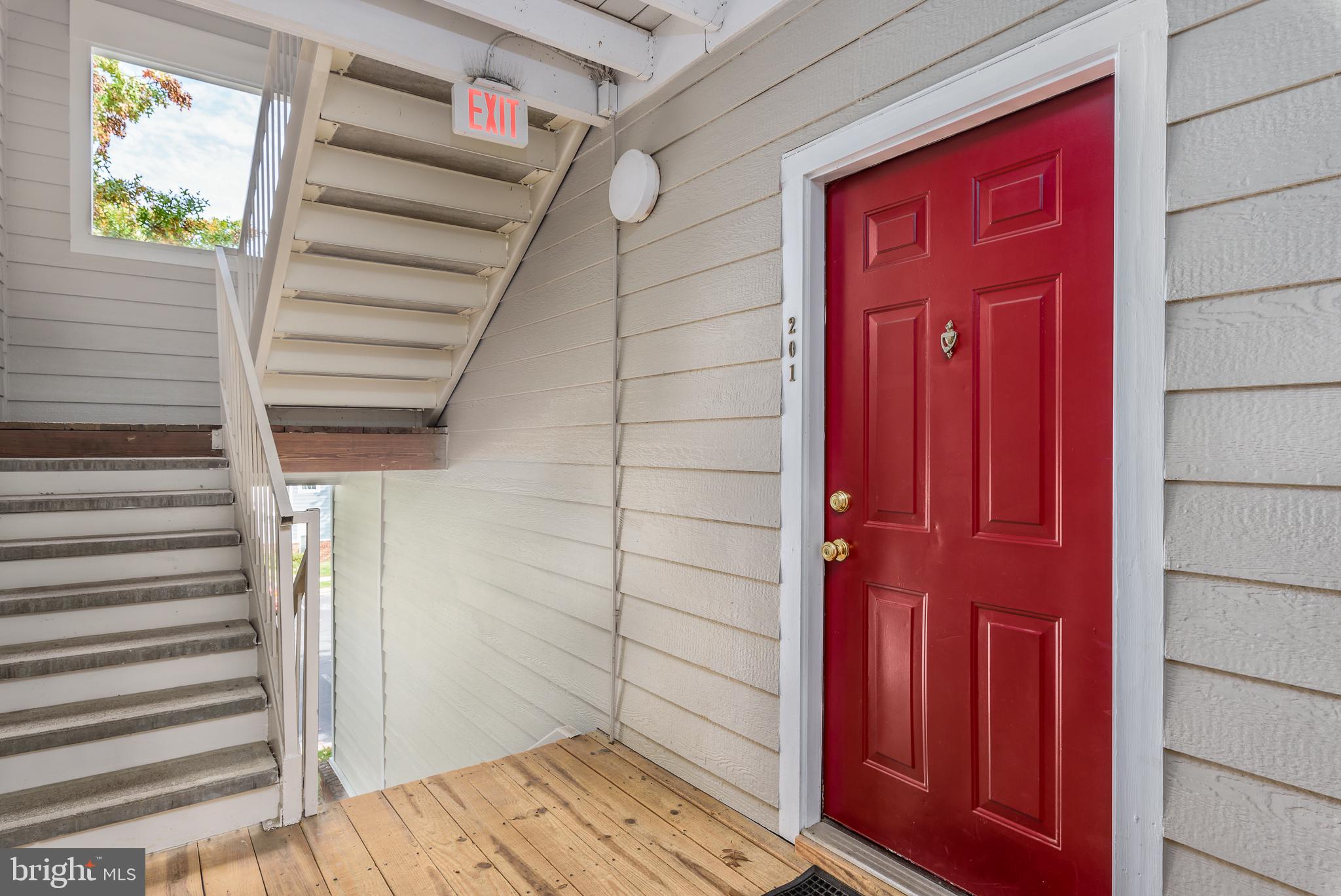 20965 Timber Ridge Terrace, Unit 201 Ashburn, VA 20147 - Photo 5 of 26