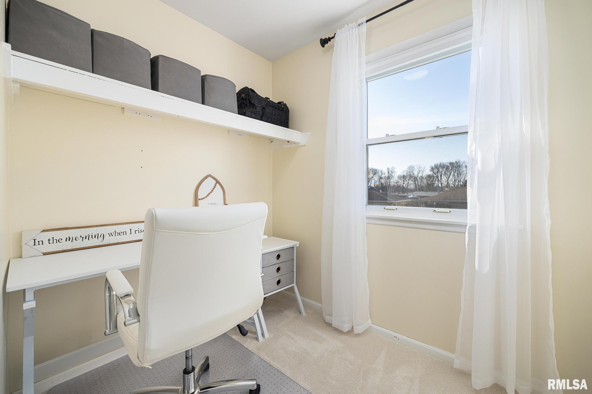 1109 Brookhill Road Peoria, IL 61615 - Photo 21 of 34