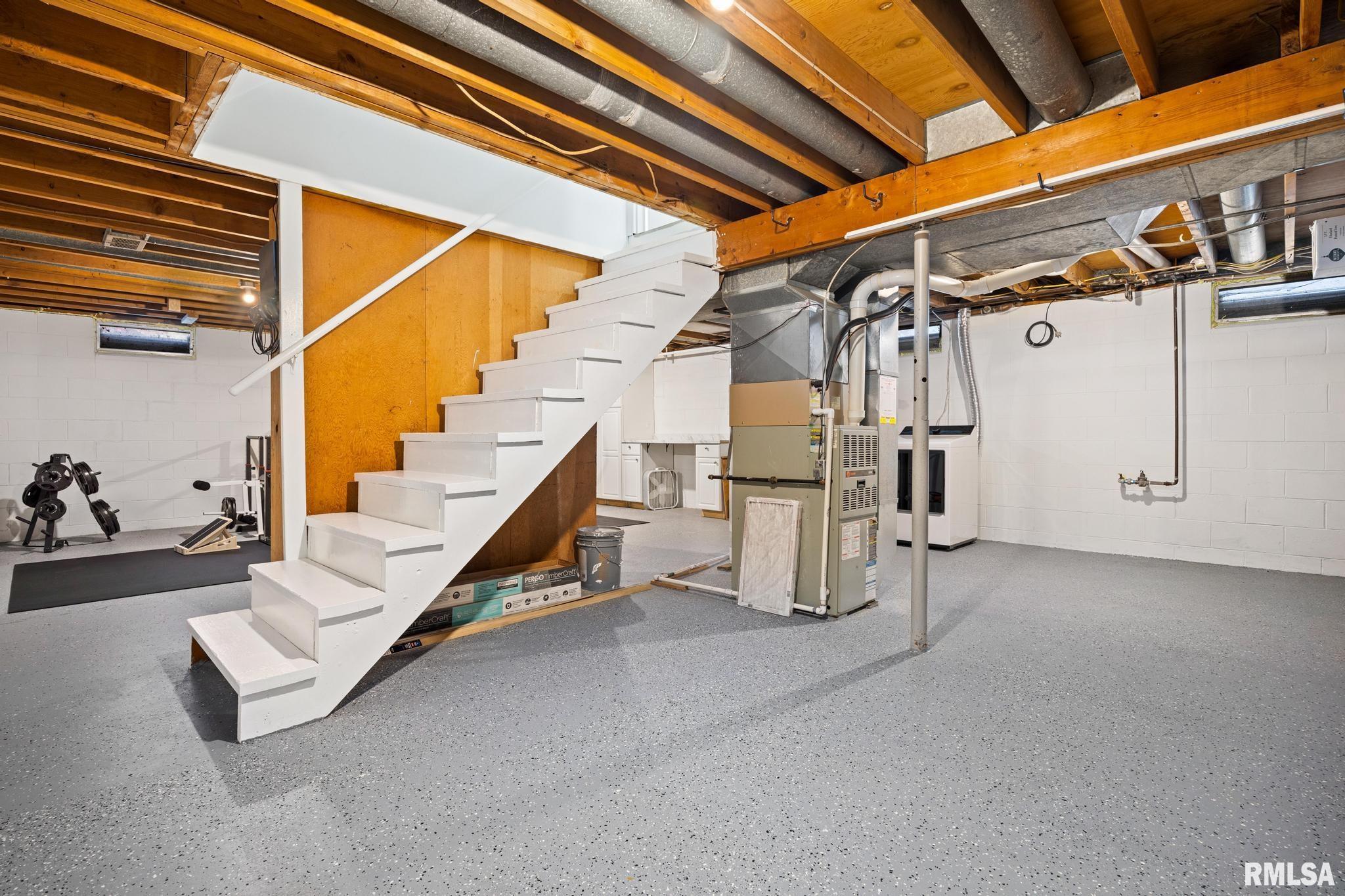 1109 Brookhill Road Peoria, IL 61615 - Photo 27 of 34