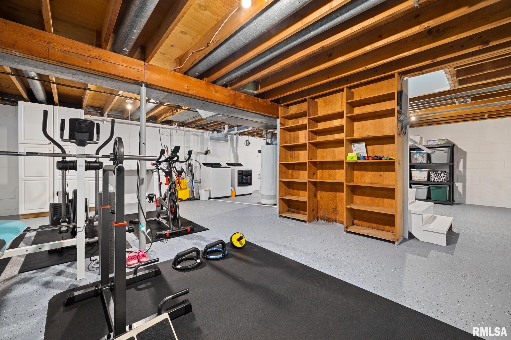 1109 Brookhill Road Peoria, IL 61615 - Photo 31 of 34