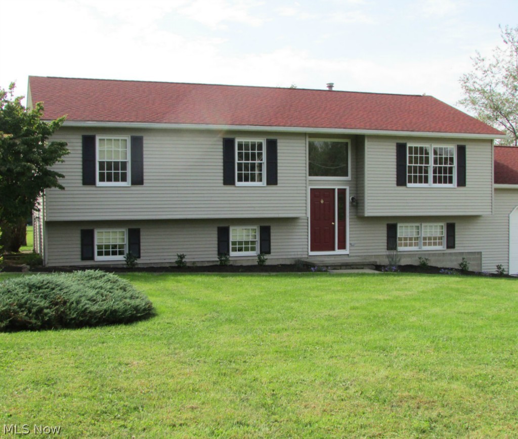 452 Jarvis Road Akron, OH 44319 - Photo 1 of 7 Gallery Image 1