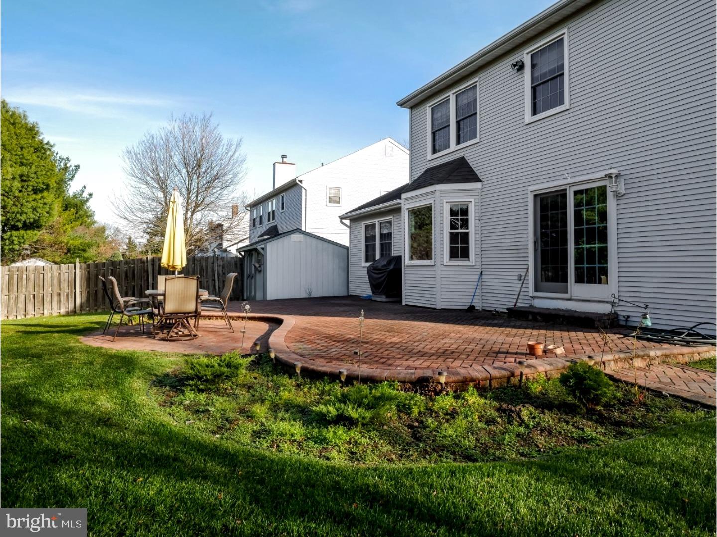 1400 Fountain Road Newtown, PA 18940 - Photo 22 of 25 Patio