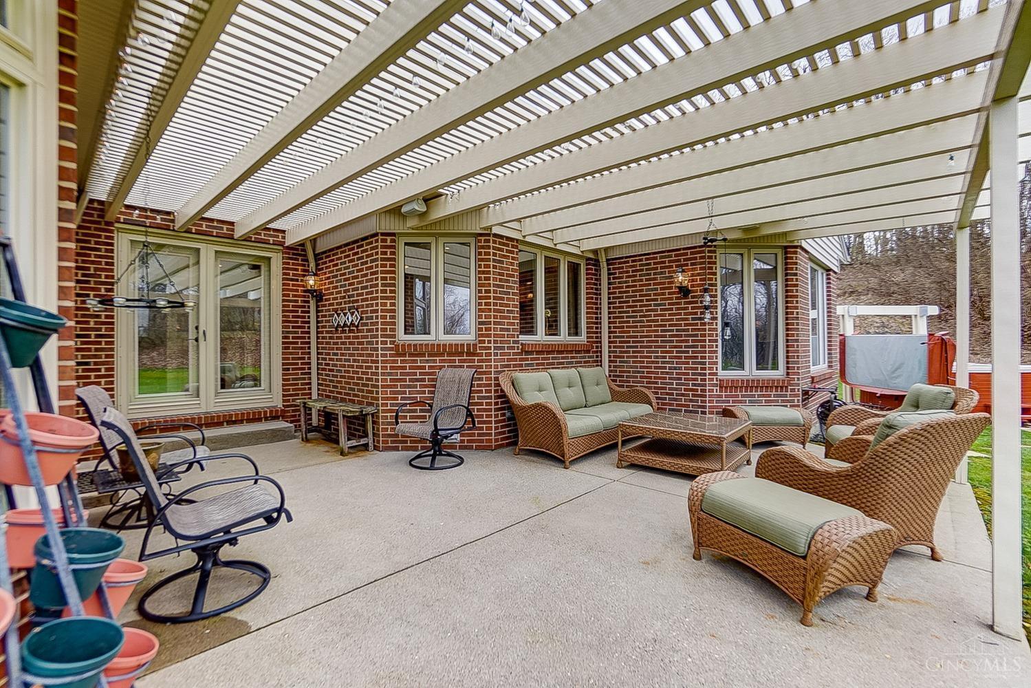 5985 Blue Rock Road Cincinnati, OH 45247 - Photo 41 of 50 Gallery Image 41