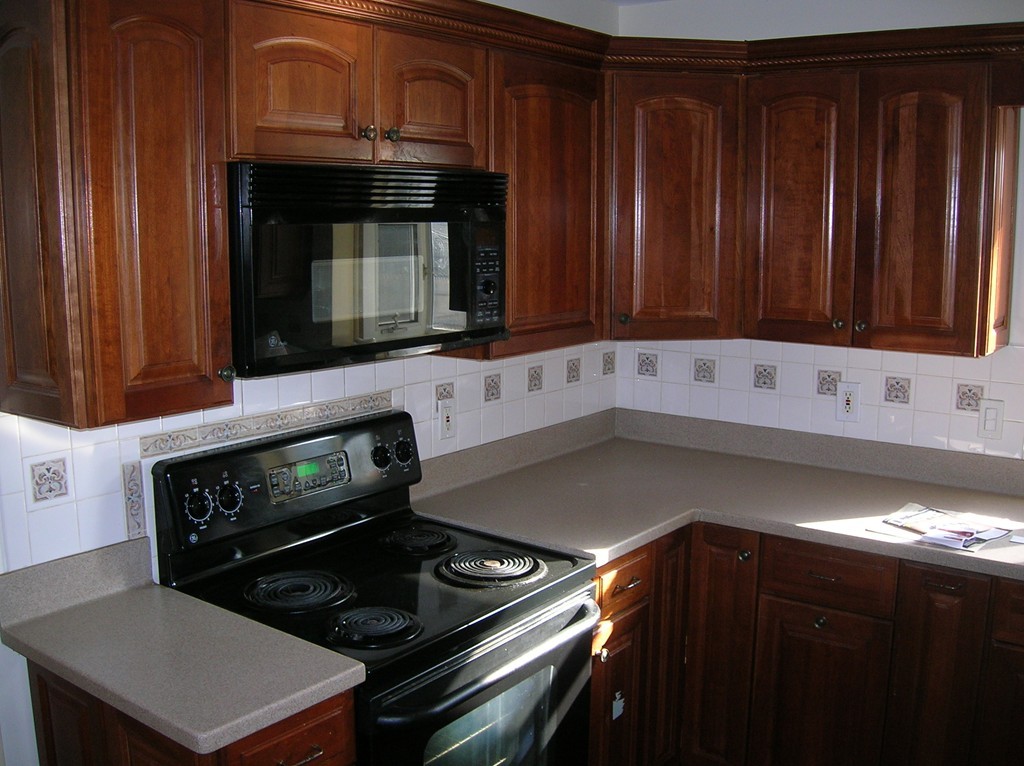 32 Sagamore Road Marblehead, MA 01945 - Photo 4 of 16