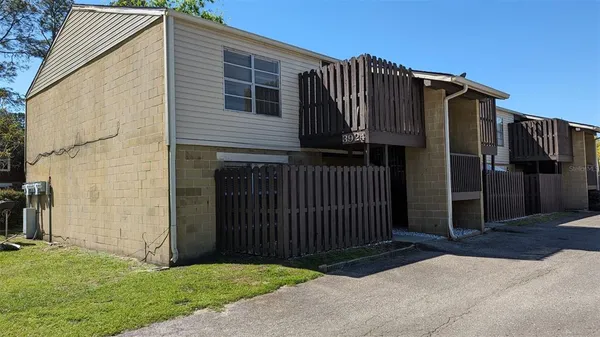 a view of backyard of house