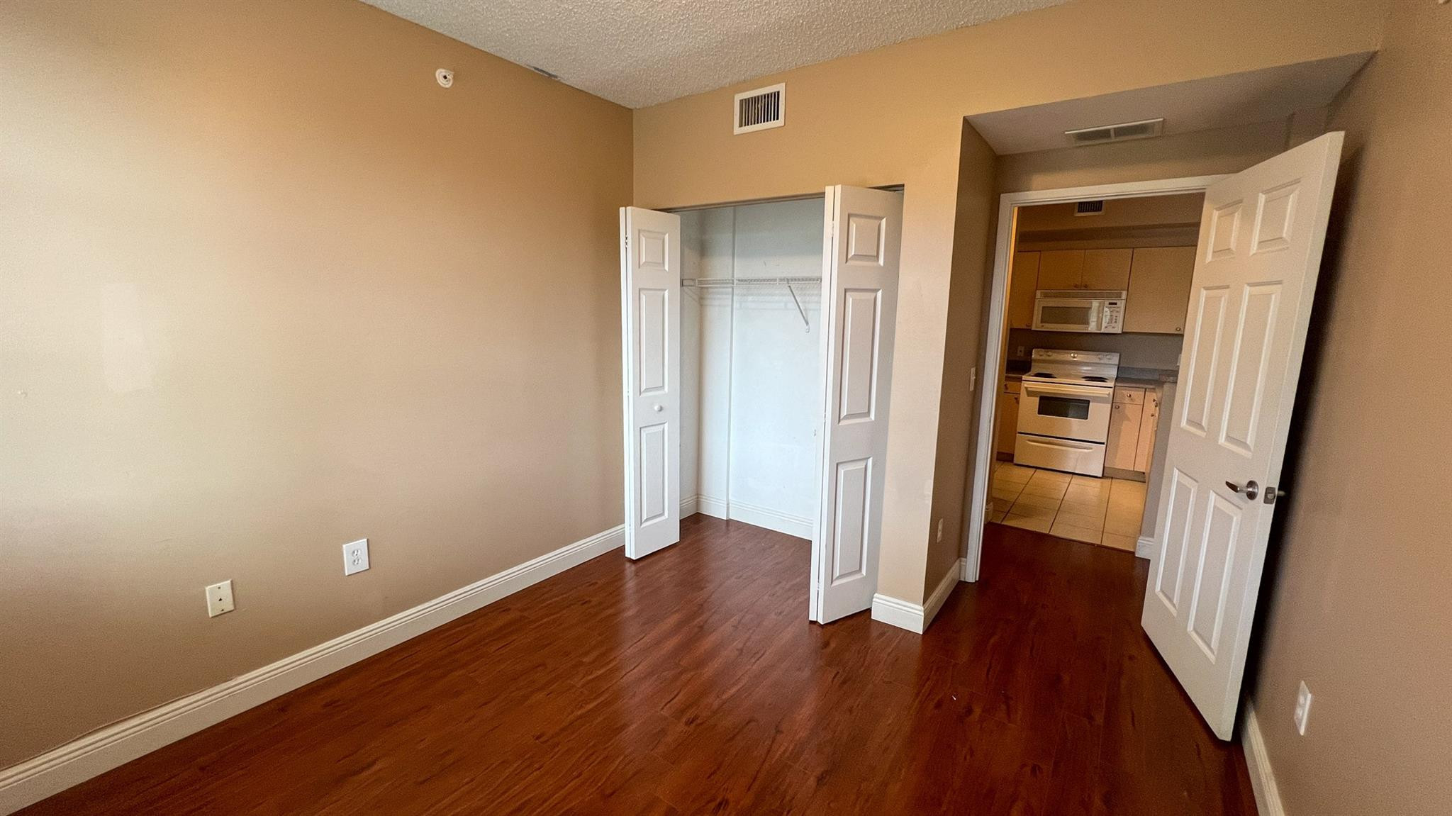 7950 North Nob Hill Road, Unit 203 Tamarac, FL 33321 - Photo 17 of 24 Photo 17