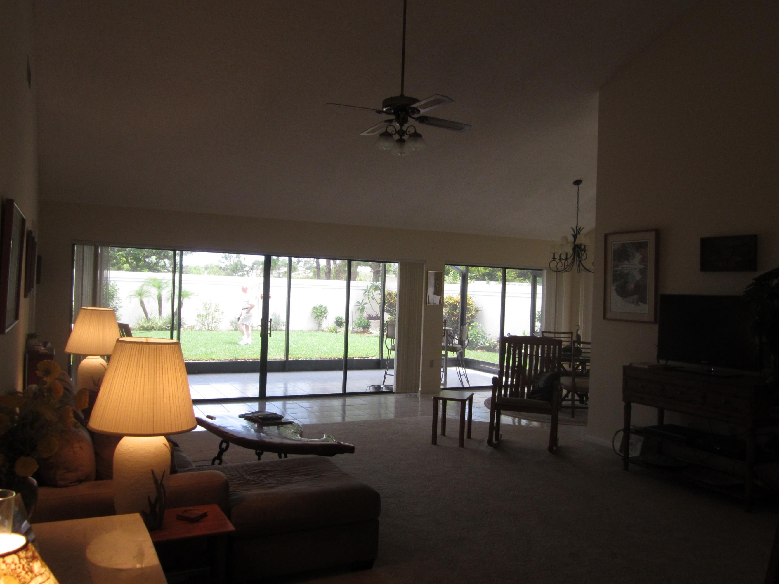 388 River Edge Road Jupiter, FL 33477 - Photo 16 of 29 IMG_1418