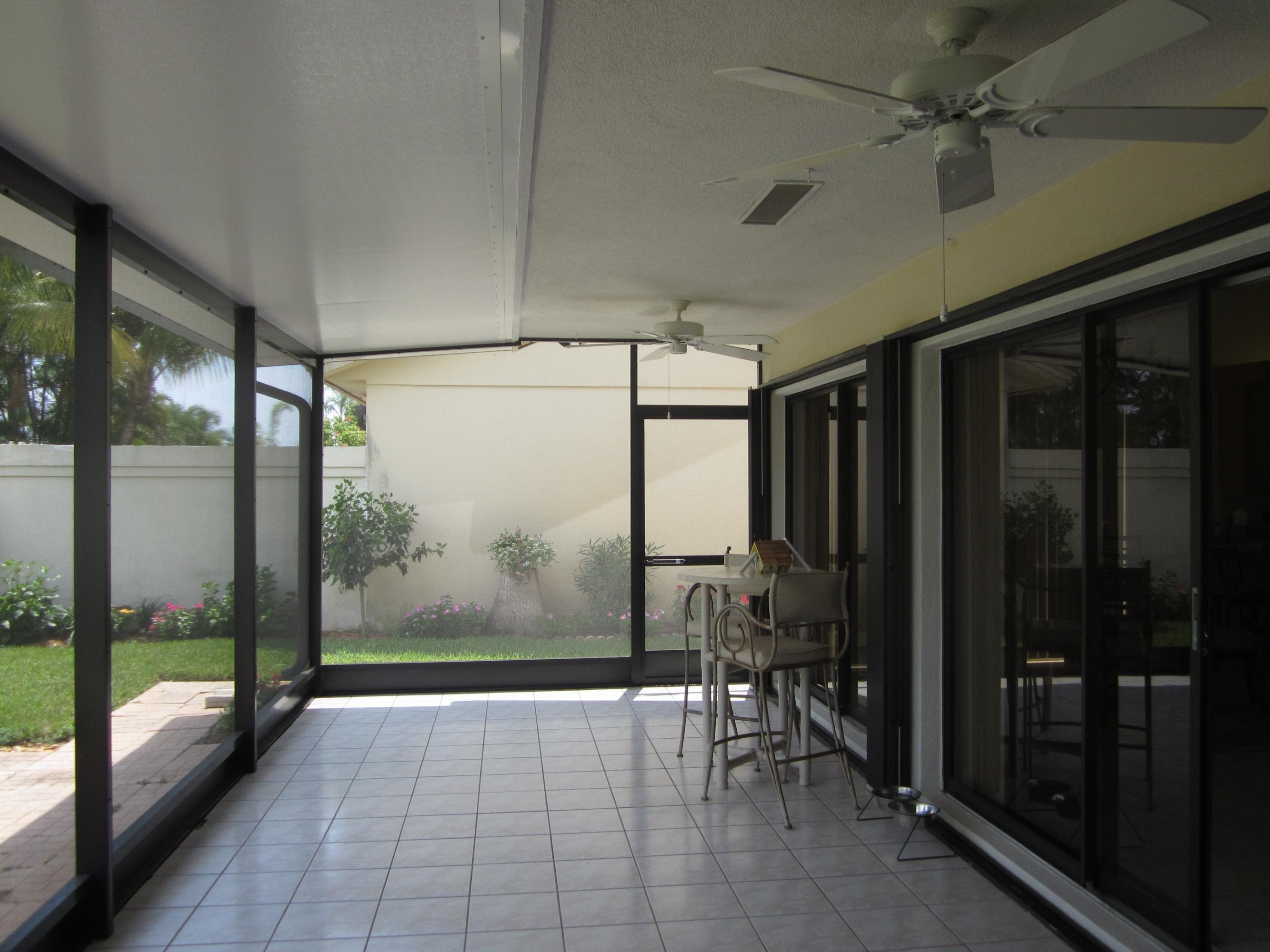 388 River Edge Road Jupiter, FL 33477 - Photo 18 of 29 IMG_1420